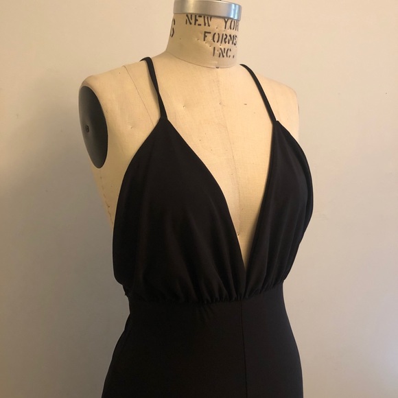 Deep Plunge Neck Detail Black Maxi Dress - Picture 2 of 5